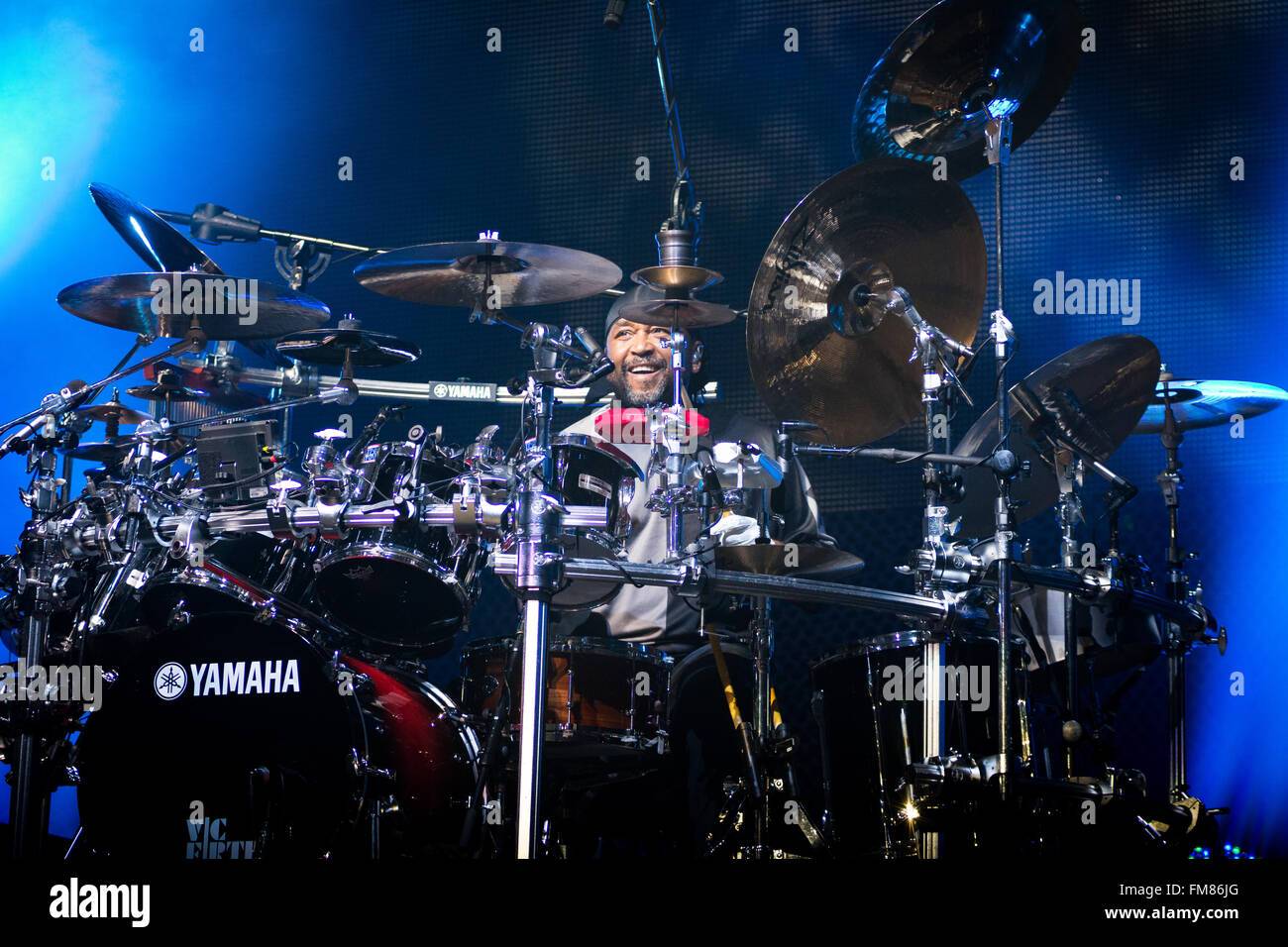 Carter Beauford von Dave Matthews Band live im MEO Arena, Lisboa, Portugal Stockfoto