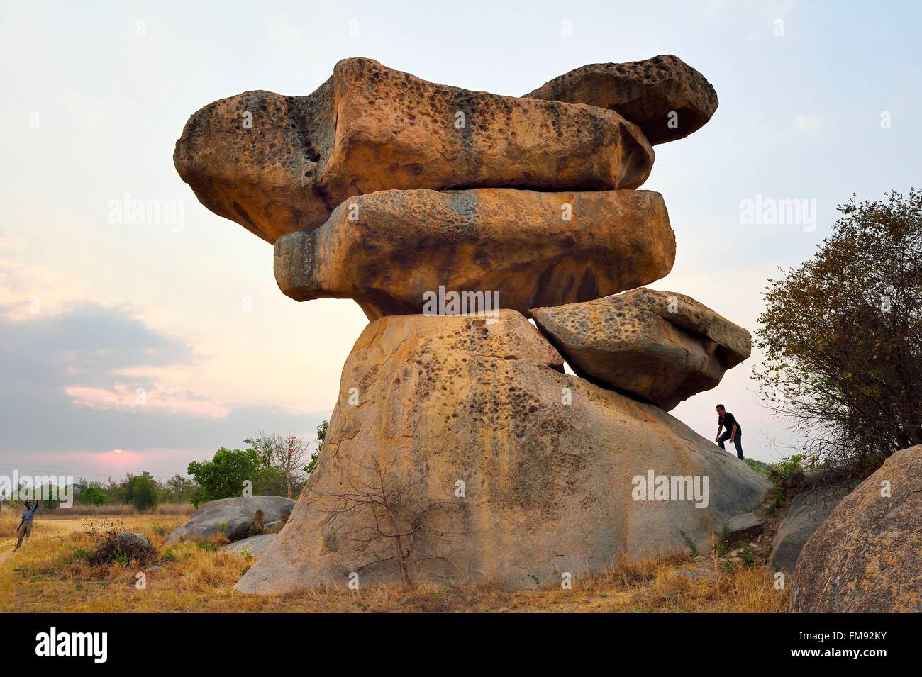 Simbabwe, Harare Provinz, Epworth Balancing Rocks Stockfoto