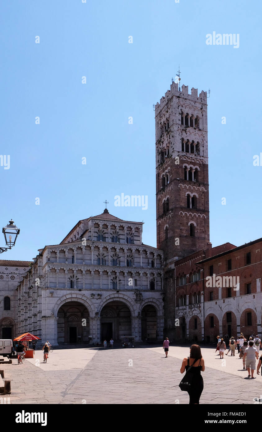 Die Kathedrale von St. Martin ist der Sitz des Erzbischofs von Lucca und die wichtigsten Wahrzeichen in Lucca, Italien Stockfoto