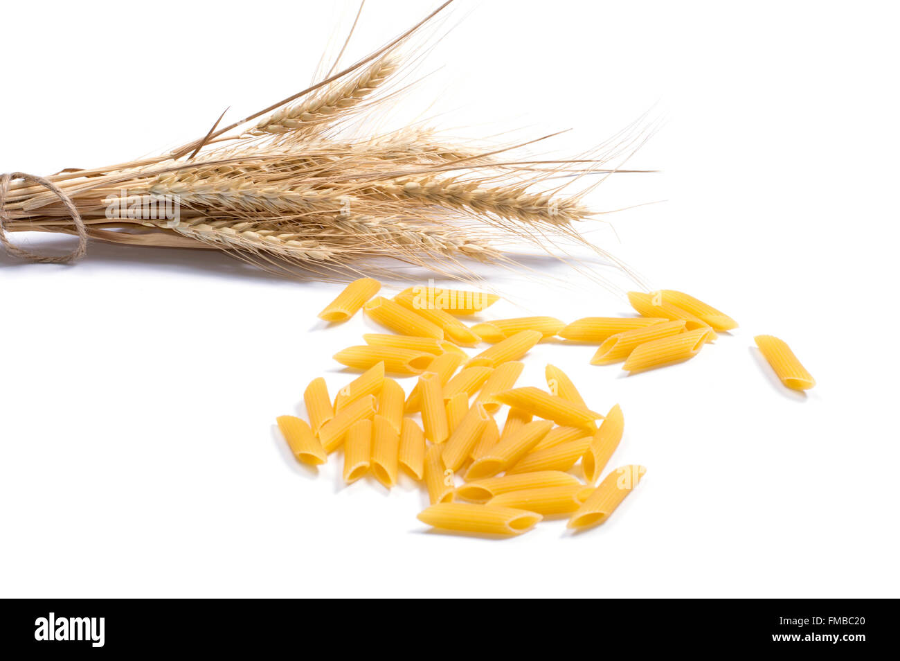 Verknüpfung von wheaten Ohren und spaghetti Stockfoto