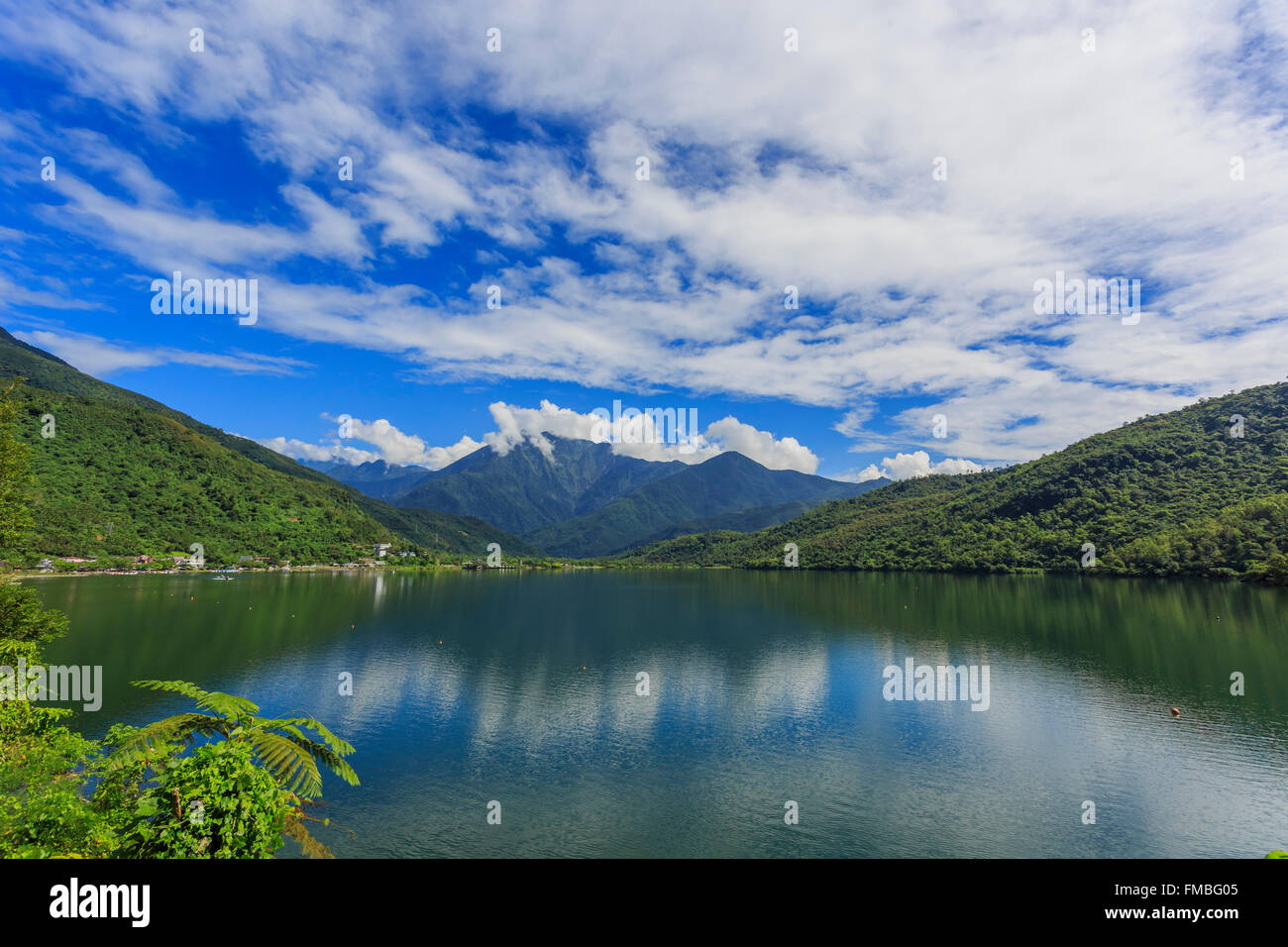 Schöne Li Yu See bei Hua Lian, Taiwan Stockfoto