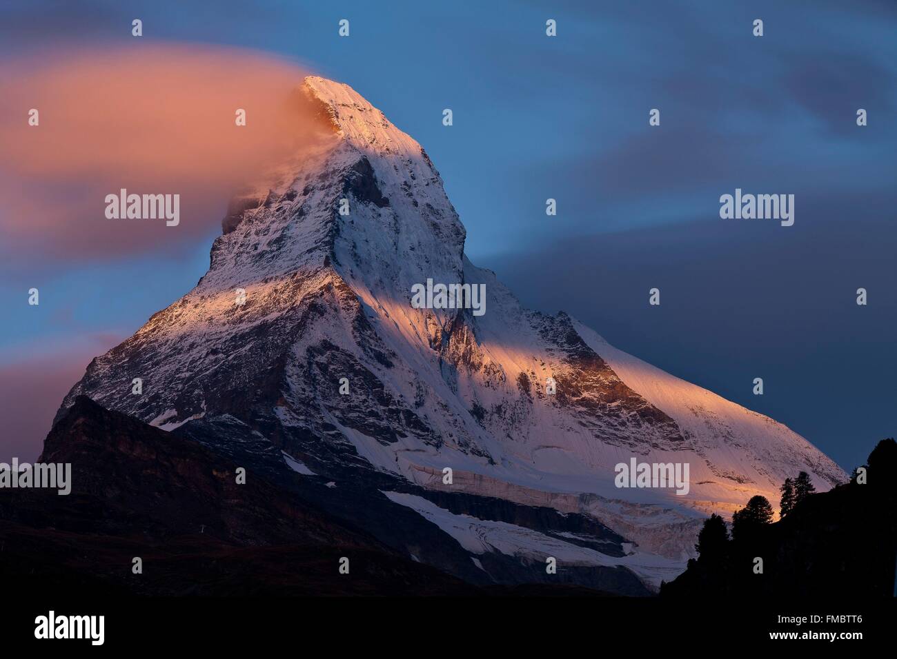 Schweiz, Kanton Wallis, Zermatt, das Matterhorn (4478 m) Stockfoto