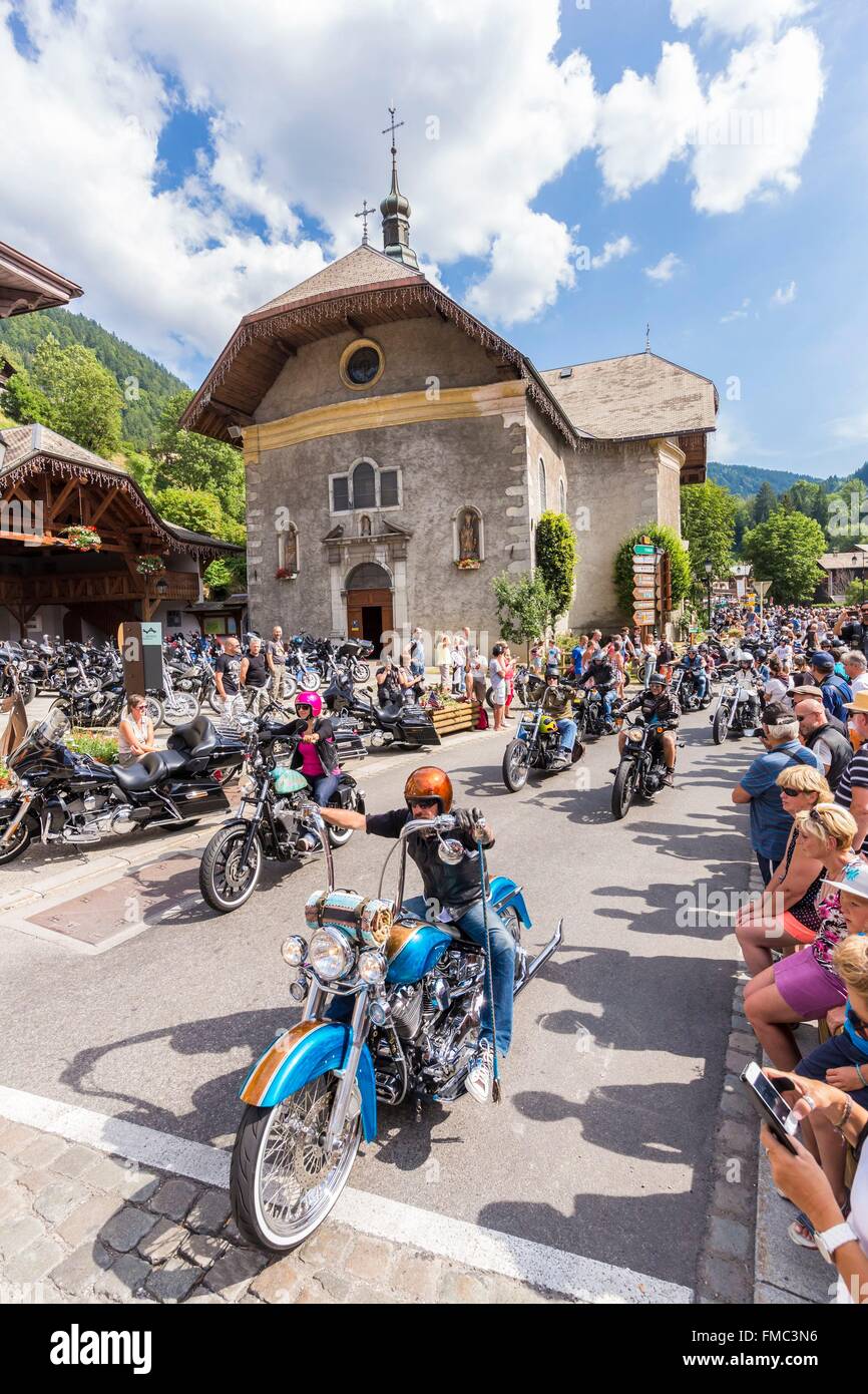 Frankreich, Haute-Savoie, Morzine, das Tal von Aulps, Skipisten des Portes du Soleil, Morzine Harley Days mit seinem seine Stockfoto