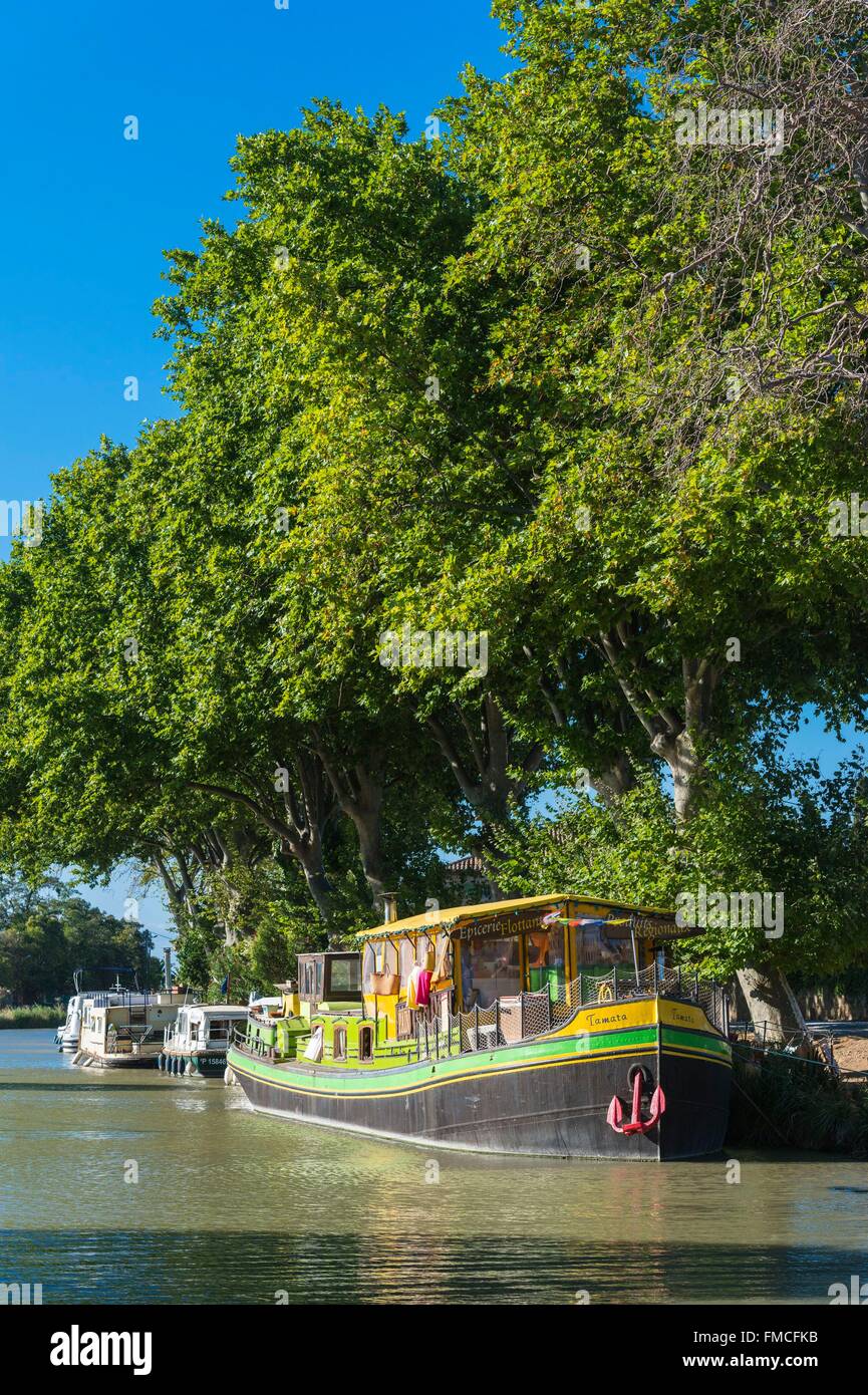 Frankreich, Aude, Le Somail am Ufer des Canal du Midi, Weltkulturerbe der UNESCO, der schwimmenden Supermarkt Stockfoto