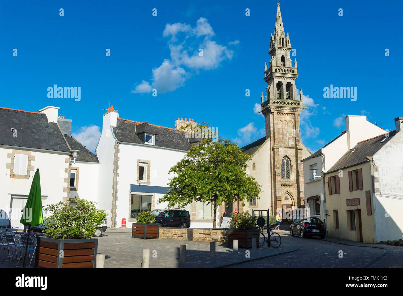 Frankreich, Finistere, Bucht von Morlaix, Carantec, Kirche St. Carantec, Neo-gotischen Stil des neunzehnten Jahrhunderts Stockfoto
