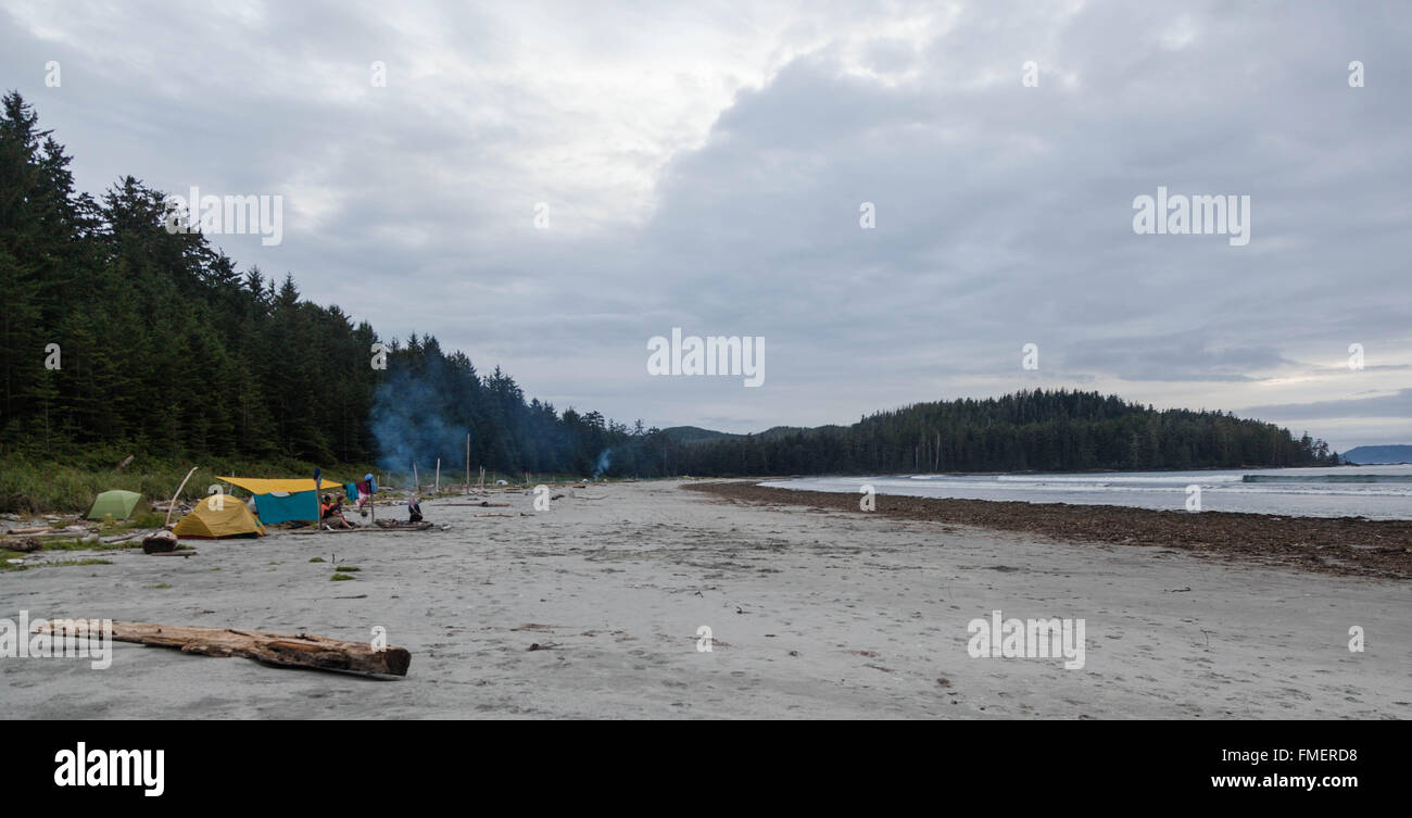 Backcountry Camping an Nels Bight, Cape Scott Provincial Park, Vancouver Island, British