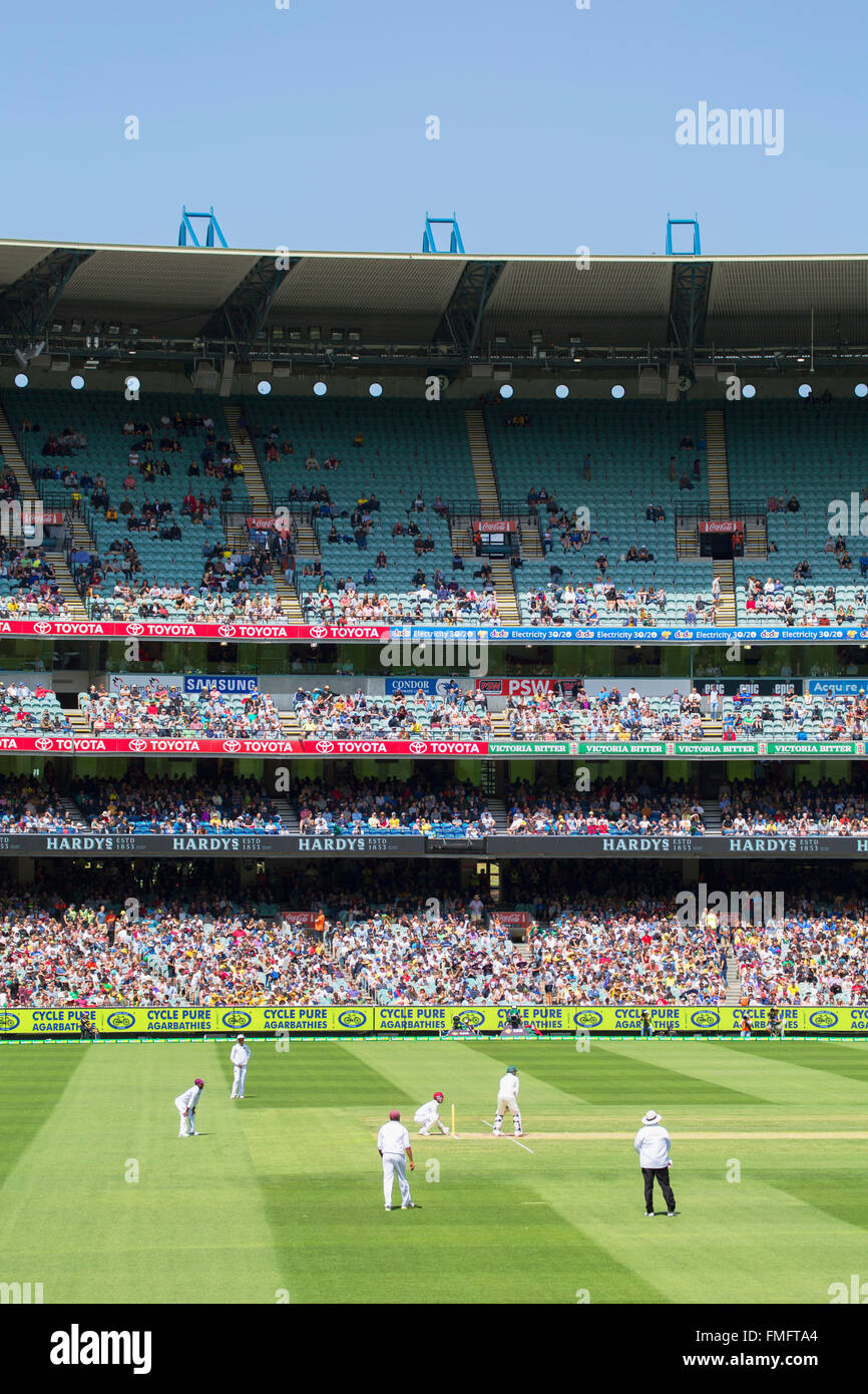 Cricket-Match im Melbourne Cricket Ground (MCG), Melbourne, Victoria, Australien Stockfoto