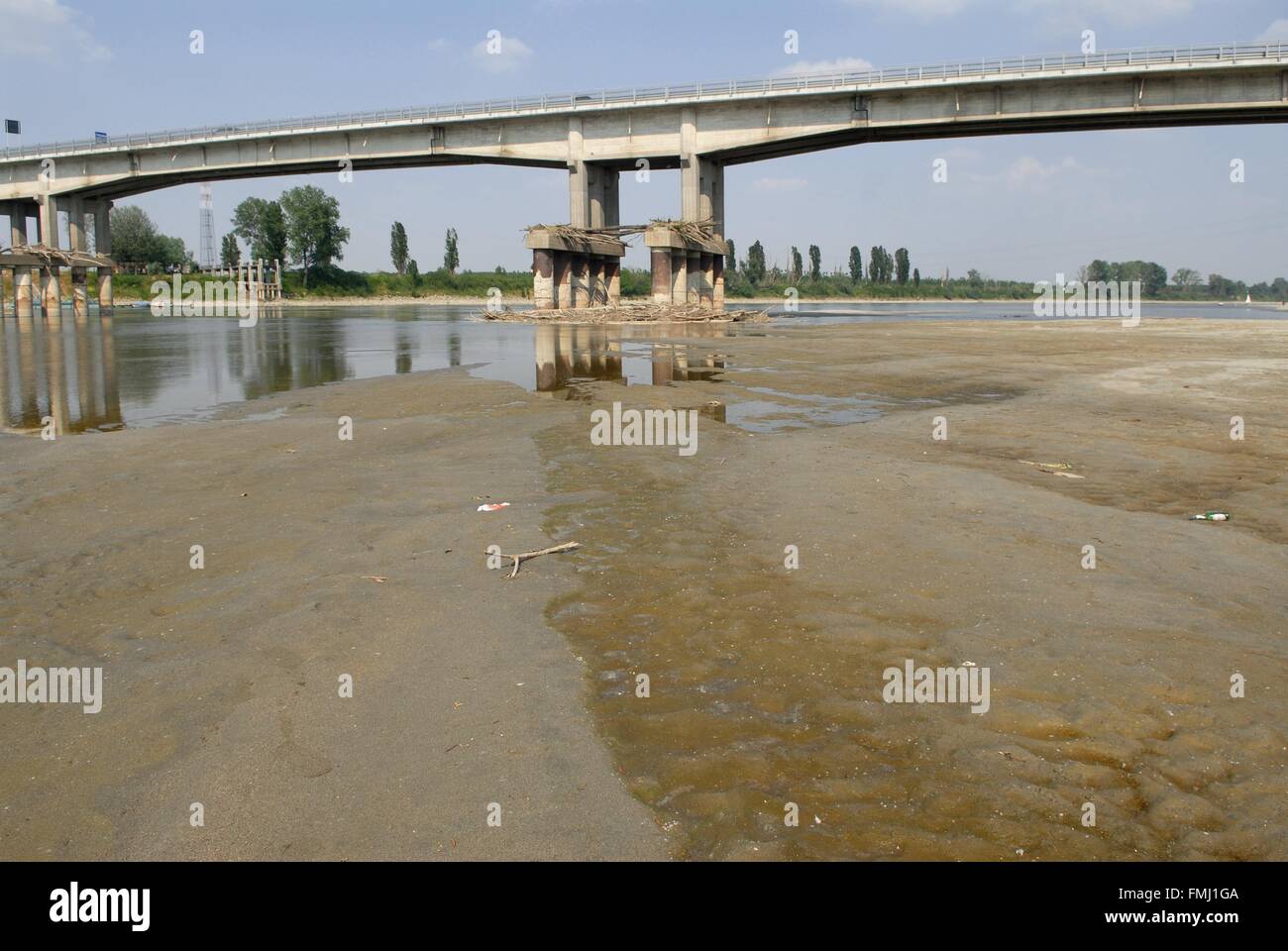 Fabelhafte Wasserstand Po Italien Fotos