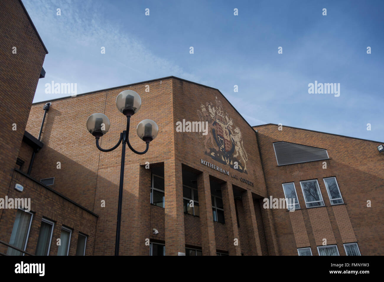 Rotherham Law Courts. Einschließlich der Magistrate, County und Familiengericht. Stockfoto