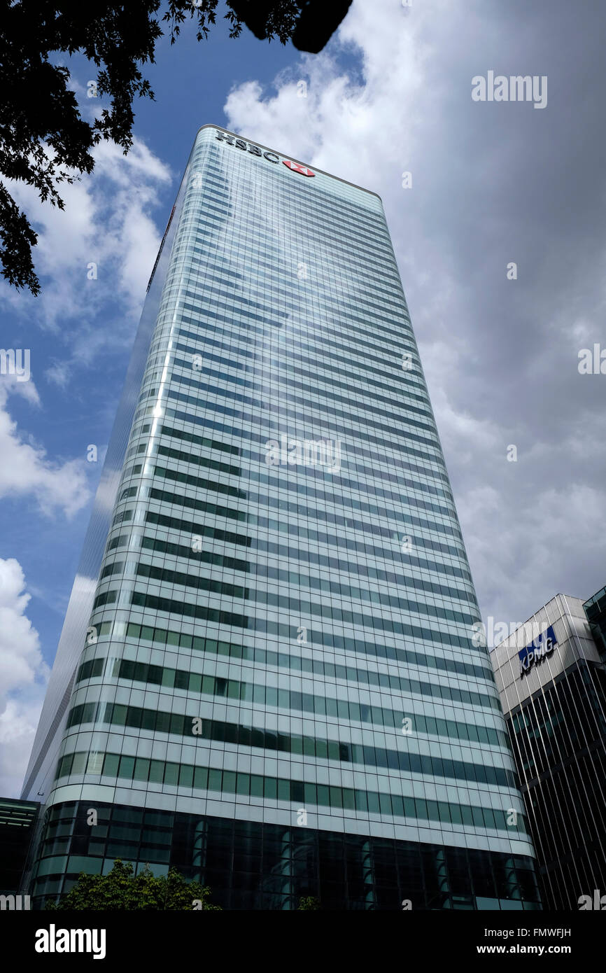 Einen niedrigeren Winkel Überblick HSBC Gebäude in Canary Wharf Stockfoto
