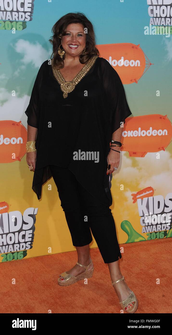 Abby Lee Miller im Ankunftsbereich für Nickelodeon Kids' Choice Awards 2016 - Ankünfte 2, The Forum, Inglewood, CA 12. März 2016. Foto von: Dee Cercone/Everett Collection Stockfoto