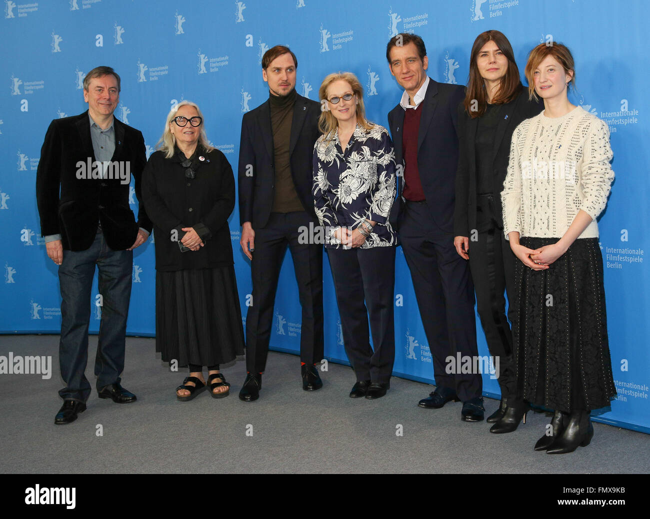 66. jährlichen internationalen Filmfestspiele Berlin (Berlinale) - internationale Jury - Fototermin im Grand Hyatt Hotel Featuring: Nick James, Brigitte Lacombe, Lars Eidinger, Meryl Streep, Clive Owen, Małgorzata Szumowska, Alba Rohrwacher wo: Berlin, Deutsch Stockfoto