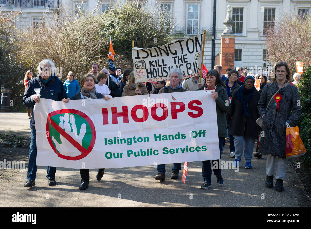 London, UK. 13. März 2016. Demonstranten versammeln sich in London am Lincoln es Inn Field am 13. März 2016 zum protest gegen die Wohnungs-Gesetz. Bildnachweis: Alan West/Alamy Live-Nachrichten Stockfoto