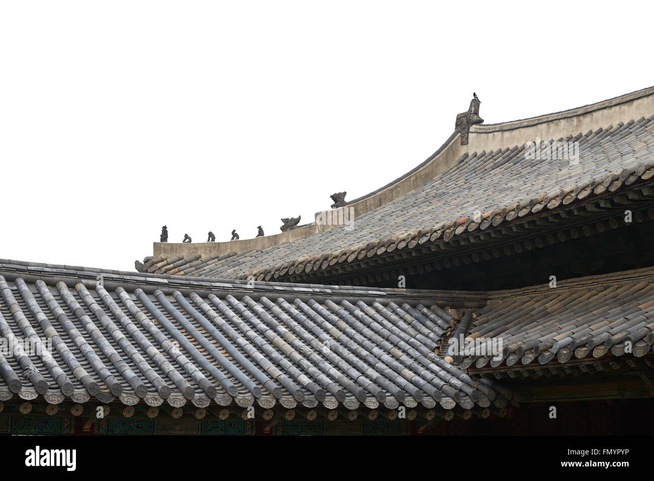 Koreanische Ziegeldächern traditionelle, isoliert auf weiss. Stockfoto