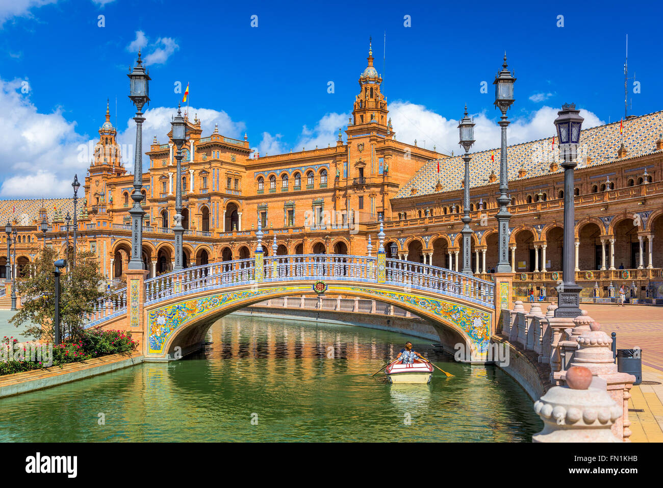 Sevilla, Spanien am spanischen Platz (Plaza de Espana). Stockfoto