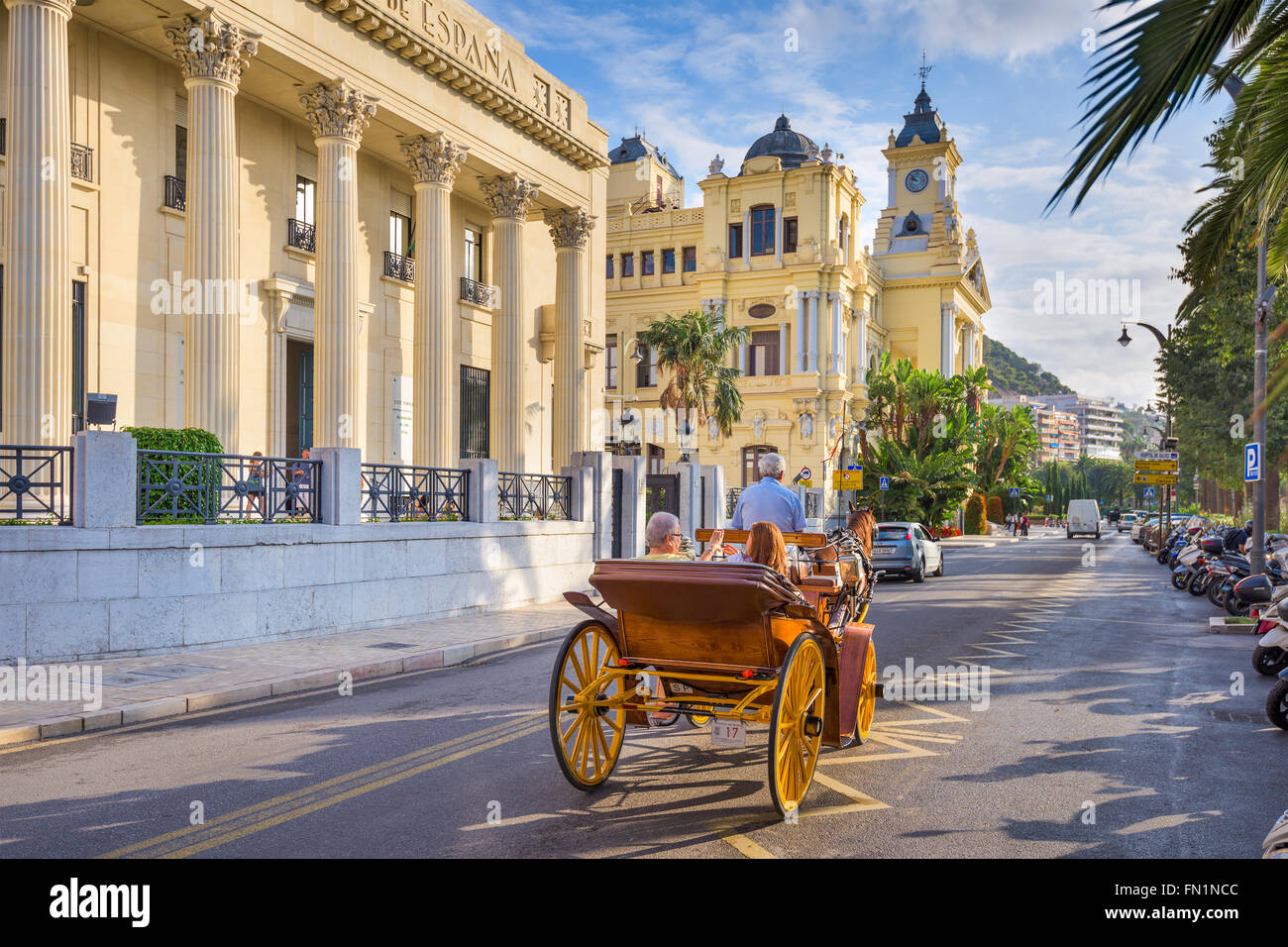 Malaga, Spanien Pferd Kutsche und Street Szene. Stockfoto