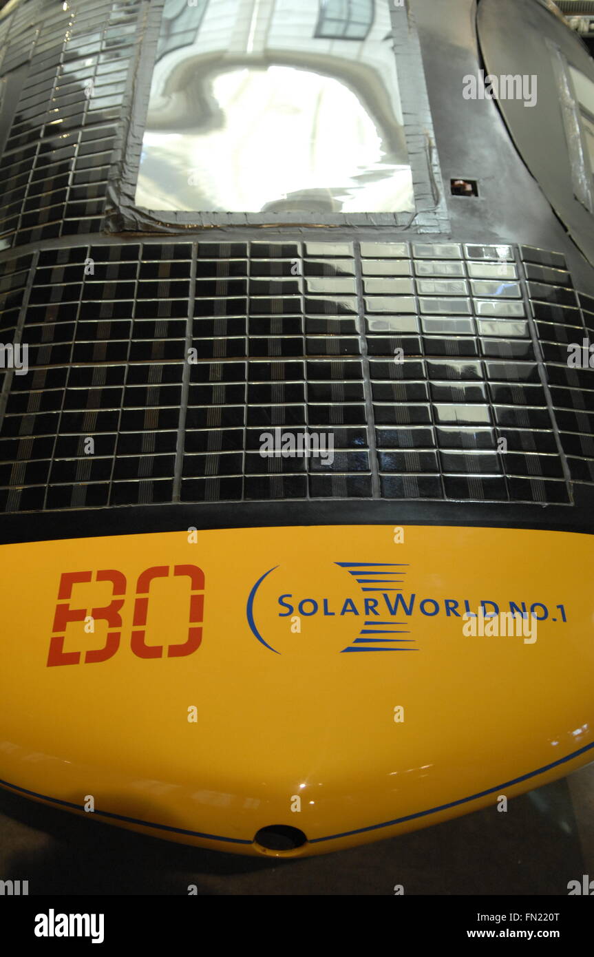 Solar car(spaceship) 2007, ist es identisch mit die solare Welt ein, gewann den Preis für das schönste Solarauto der Welt Stockfoto