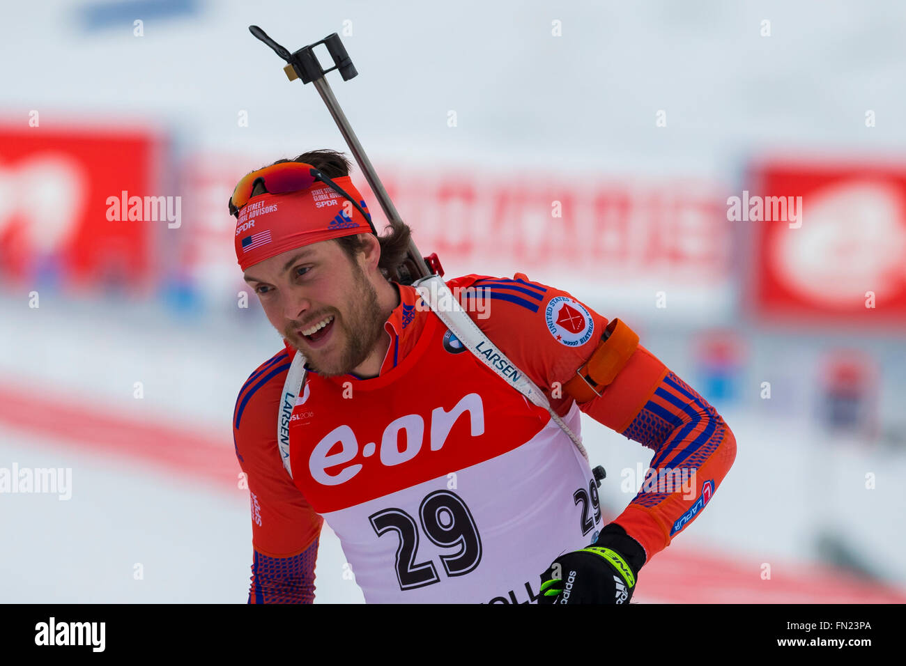 Holmenkollen, Oslo, Norwegen. 13. März 2016. IBU Biathlon Weltmeisterschaften. Leif Nordgren der Vereinigten Staaten in Aktion während der Männer 15 km Masse starten Wettbewerb bei den IBU World Championships Biathlon 2016 in Holmenkollen Oslo, Norwegen. Bildnachweis: Aktion Plus Sport/Alamy Live-Nachrichten Stockfoto