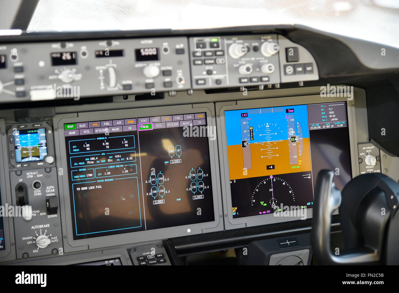 Cockpit, Boeing, b 787, B787, 8, 9, Dreamliner, Dream Liner, Flughafen München, Flughafen München, MUC, EDDM Stockfoto