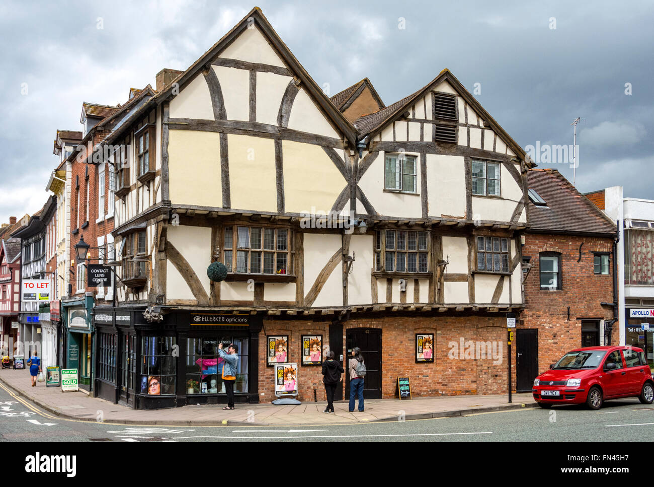 Halb - Fachwerkhaus Gebäude an der Ecke von Mardol und Roushill, Shrewsbury, Shropshire, England, UK Stockfoto