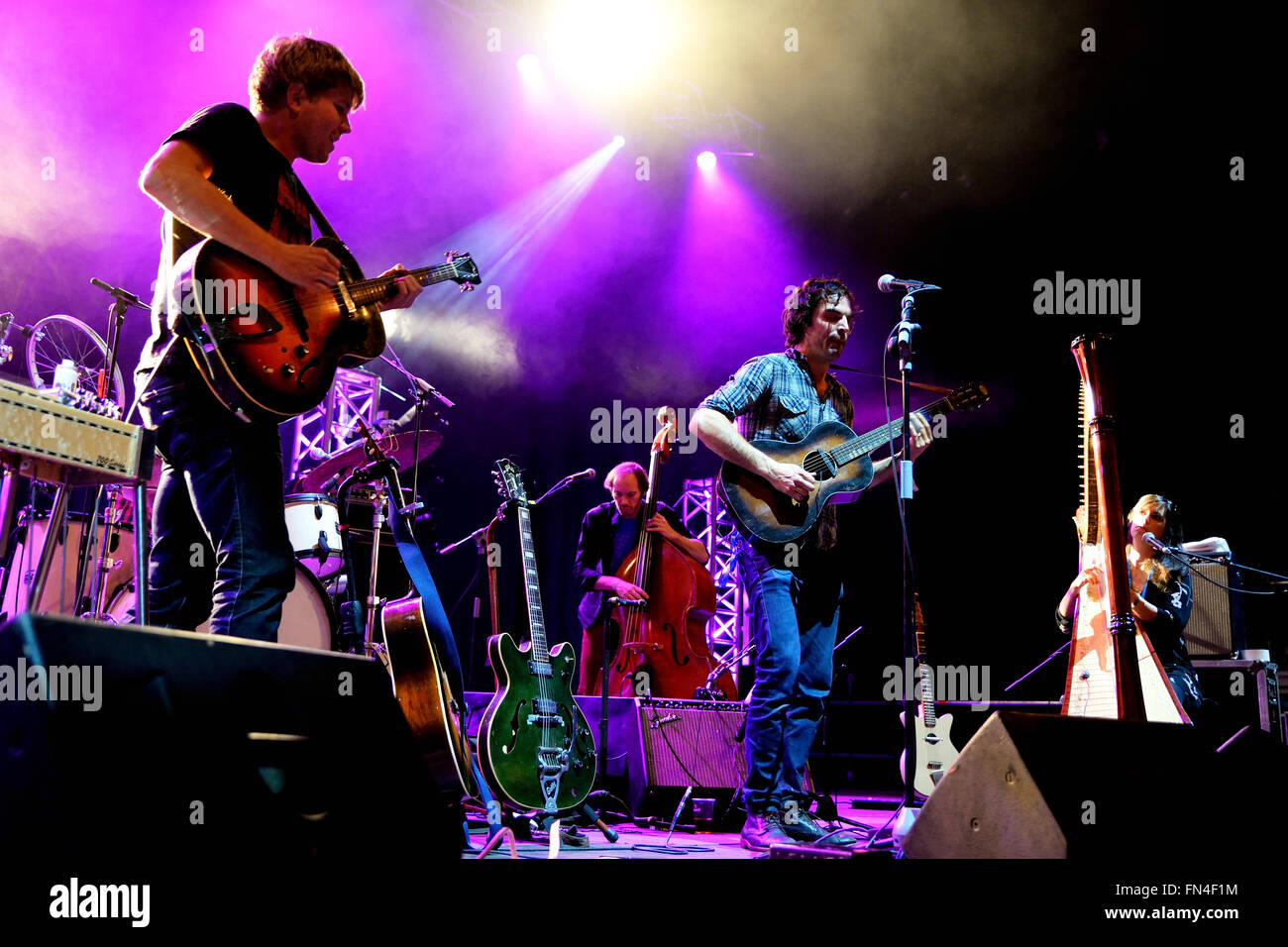 BILBAO, Spanien - 31 Okt.: The Barr Brothers (Band) live-Performance beim Bime-Festival am 31. Oktober 2014 in Bilbao, Spanien. Stockfoto
