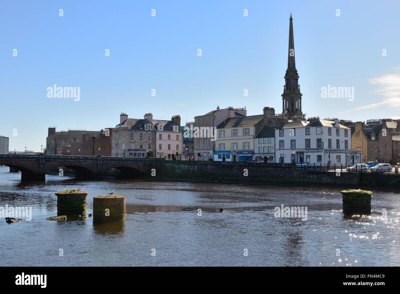 Der Fluss fließt durch Ayr Ayr, Schottland, Großbritannien, Europa Stockfoto