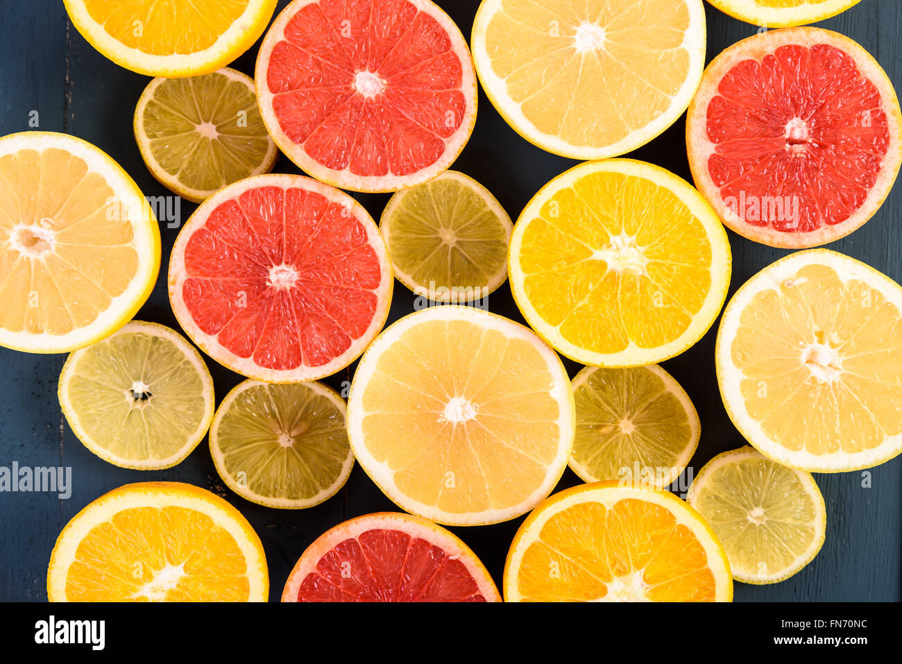 Orange, Grapefruit und Zitrone-Zitrusfrucht-Scheiben Stockfoto