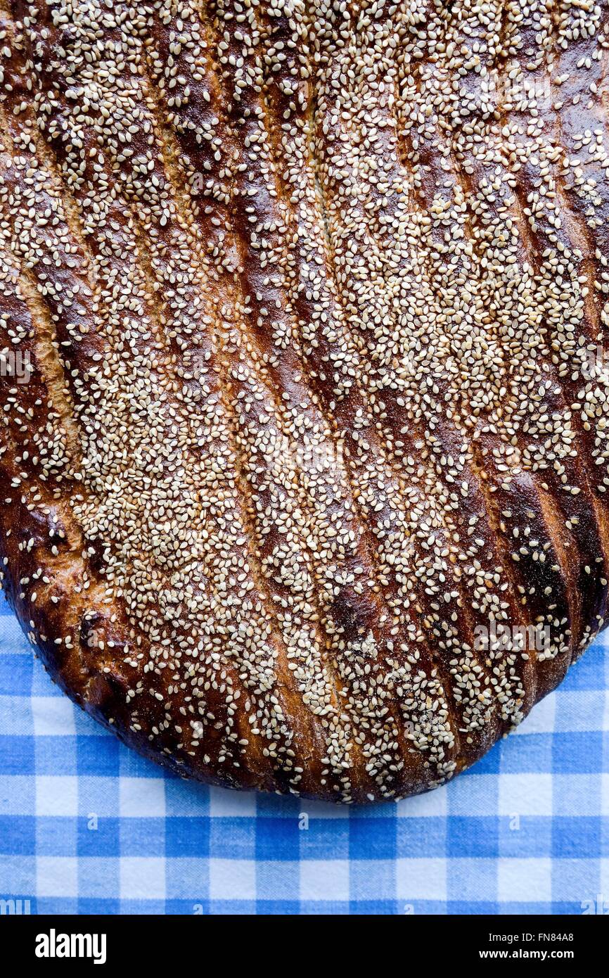 Griechisches Brot "Lagana" (mit ungesäuerten gemacht). Ostern Fastenzeit sauber ist Montag Essen Fasten Stockfoto