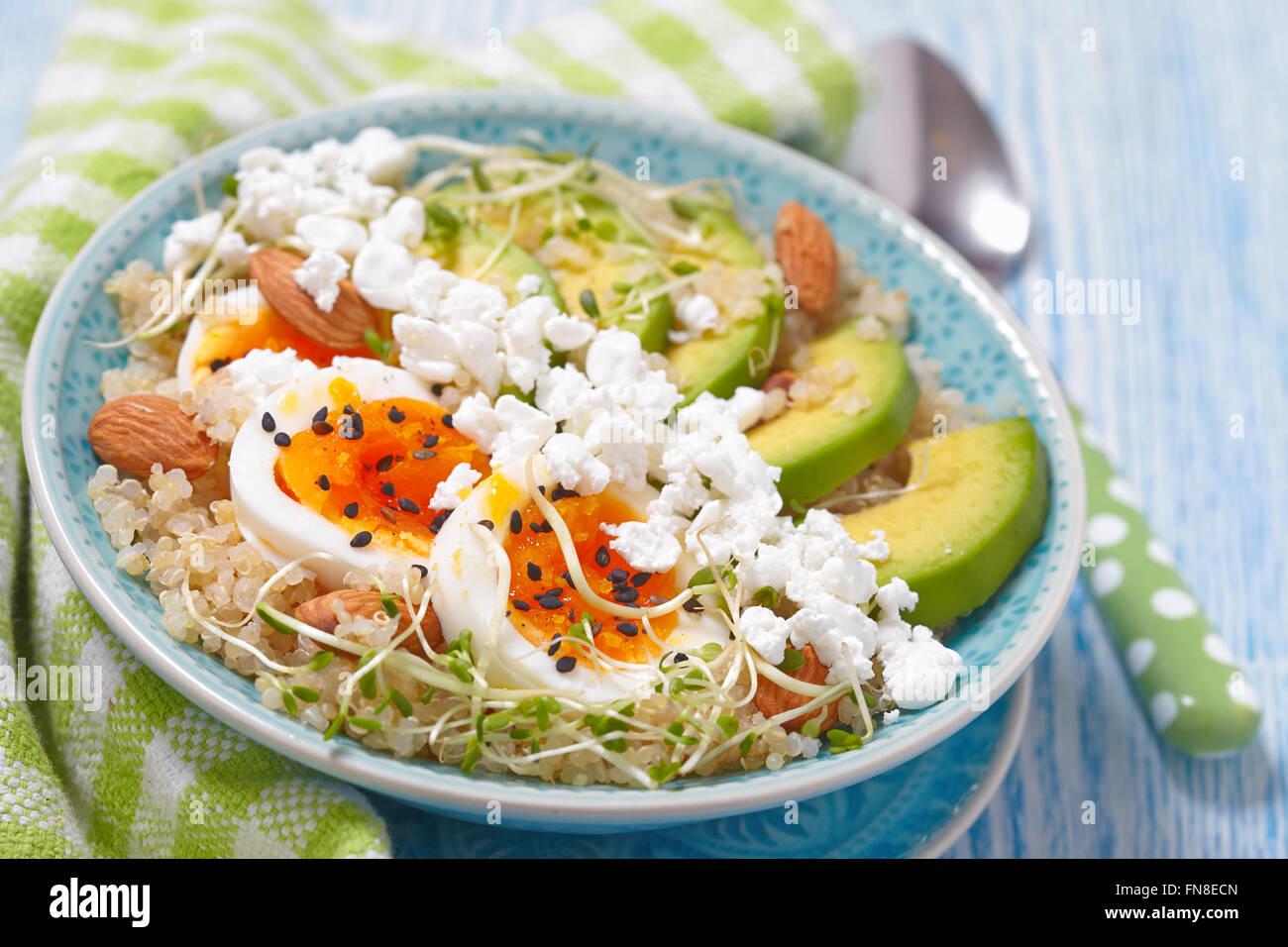 Quinoa-Schüssel für gesundes Frühstück Stockfoto