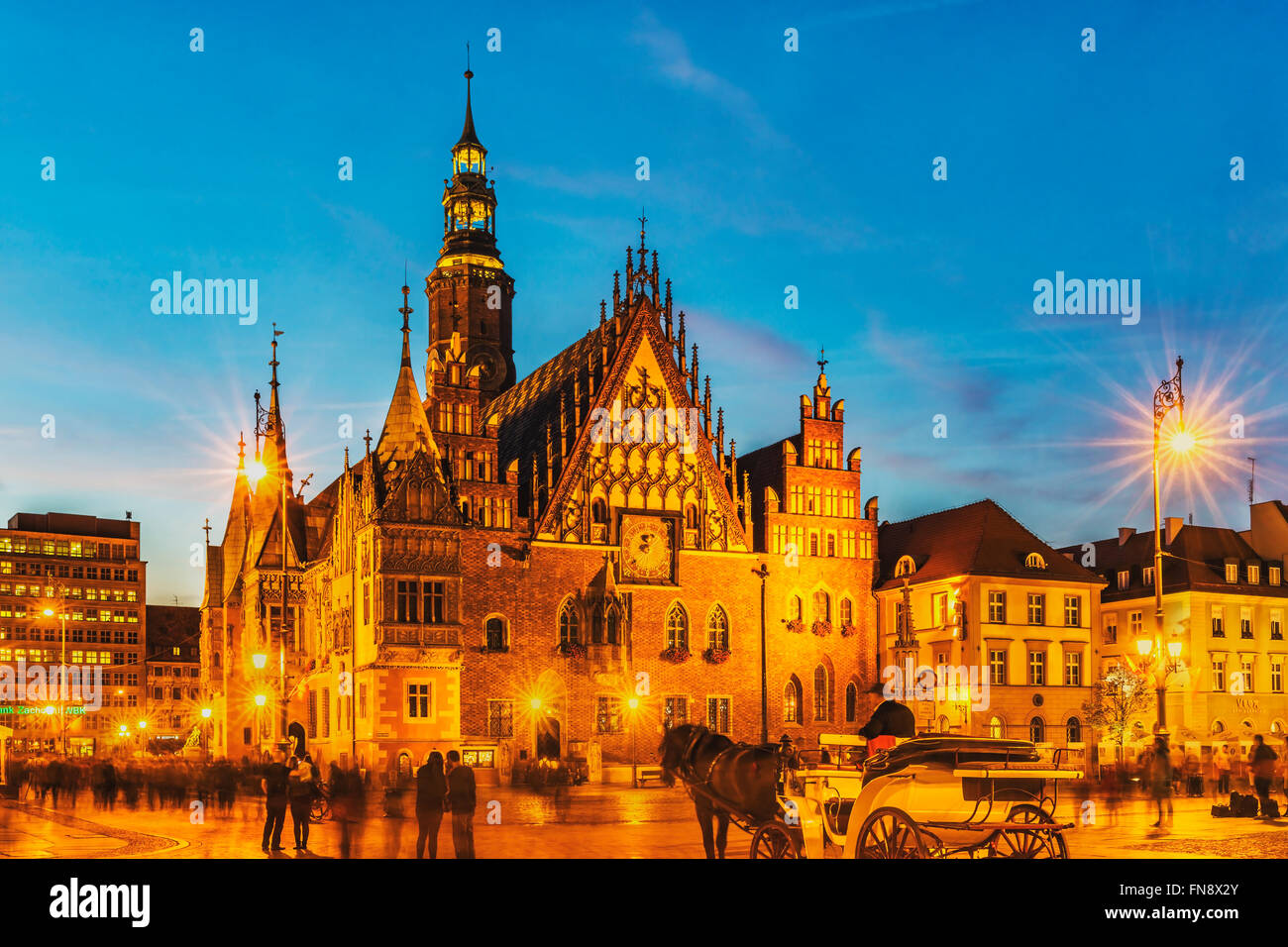 Das alte Rathaus von Breslau entstand im 13. Jahrhundert, Rynek, Wroclaw, niedriger Woiwodschaft Schlesien, Polen, Europa Stockfoto