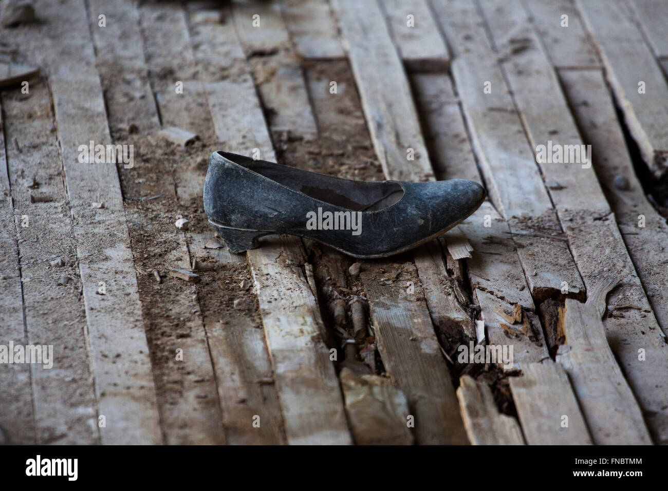 Verlorenen Schuh nach der Reaktorkatastrophe von Tschernobyl Stockfoto Verlorenen Schuh nach der Reaktorkatastrophe von Tschernobyl Stockfoto