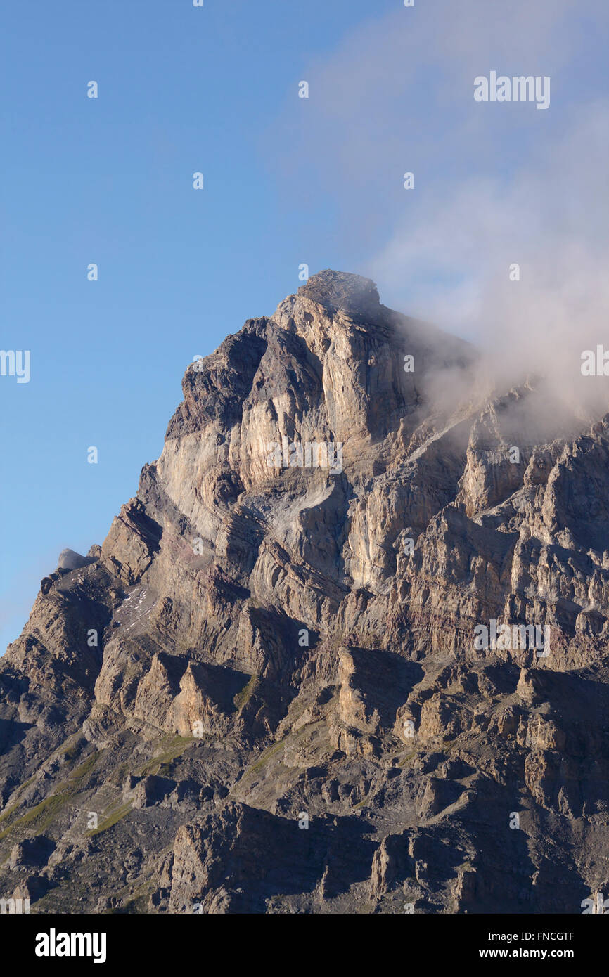 Falten auf Dents-du-Morcles gesehen von Demecre, Wallis, Schweiz Stockfoto