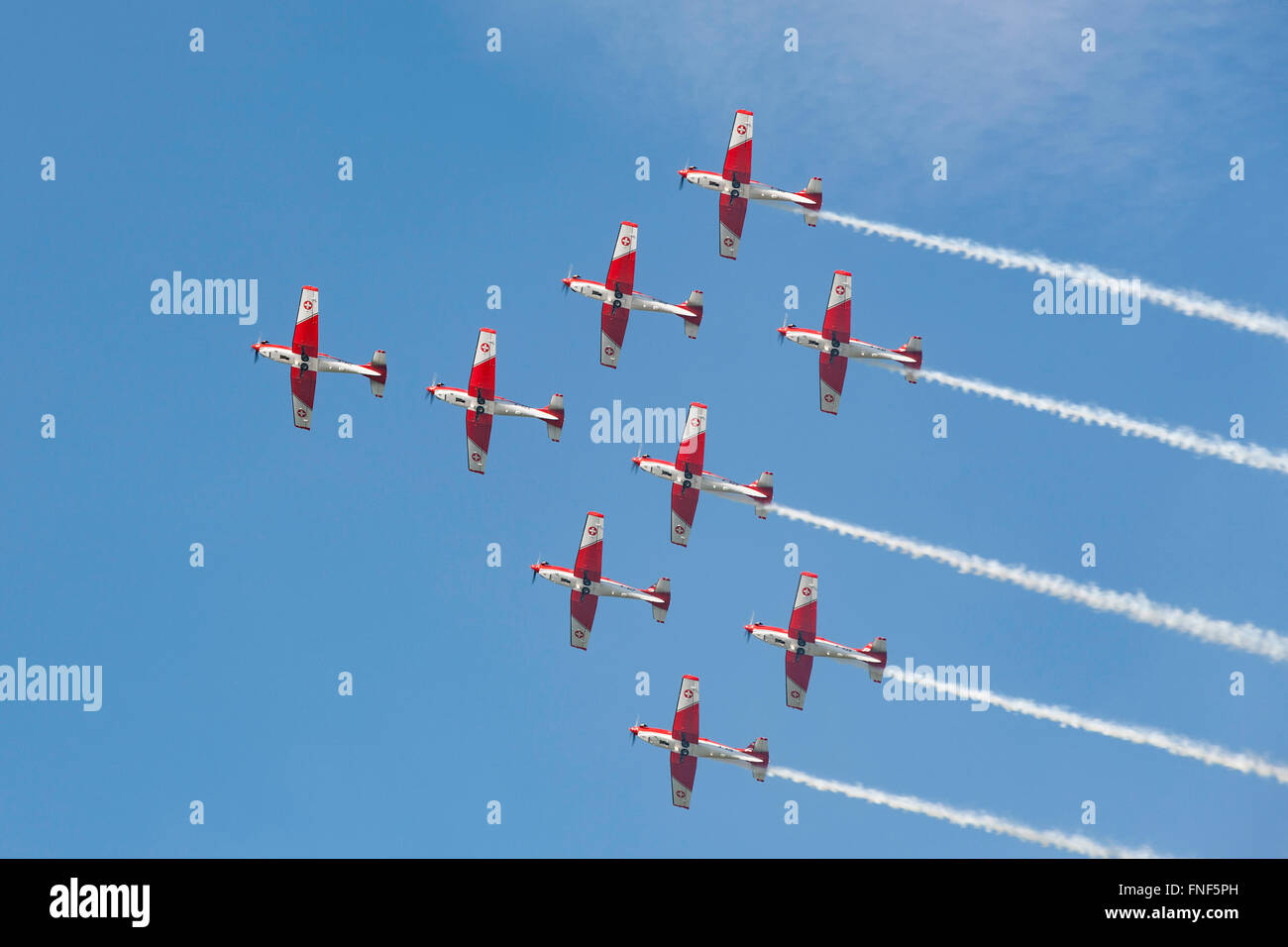 Pilatus PC-7 Traniner Flugzeuge des "PC-7 Team", ein Ausbildungs-Display-Team aus der Schweizer Luftwaffe (Schweizer Luftwaffe) Stockfoto