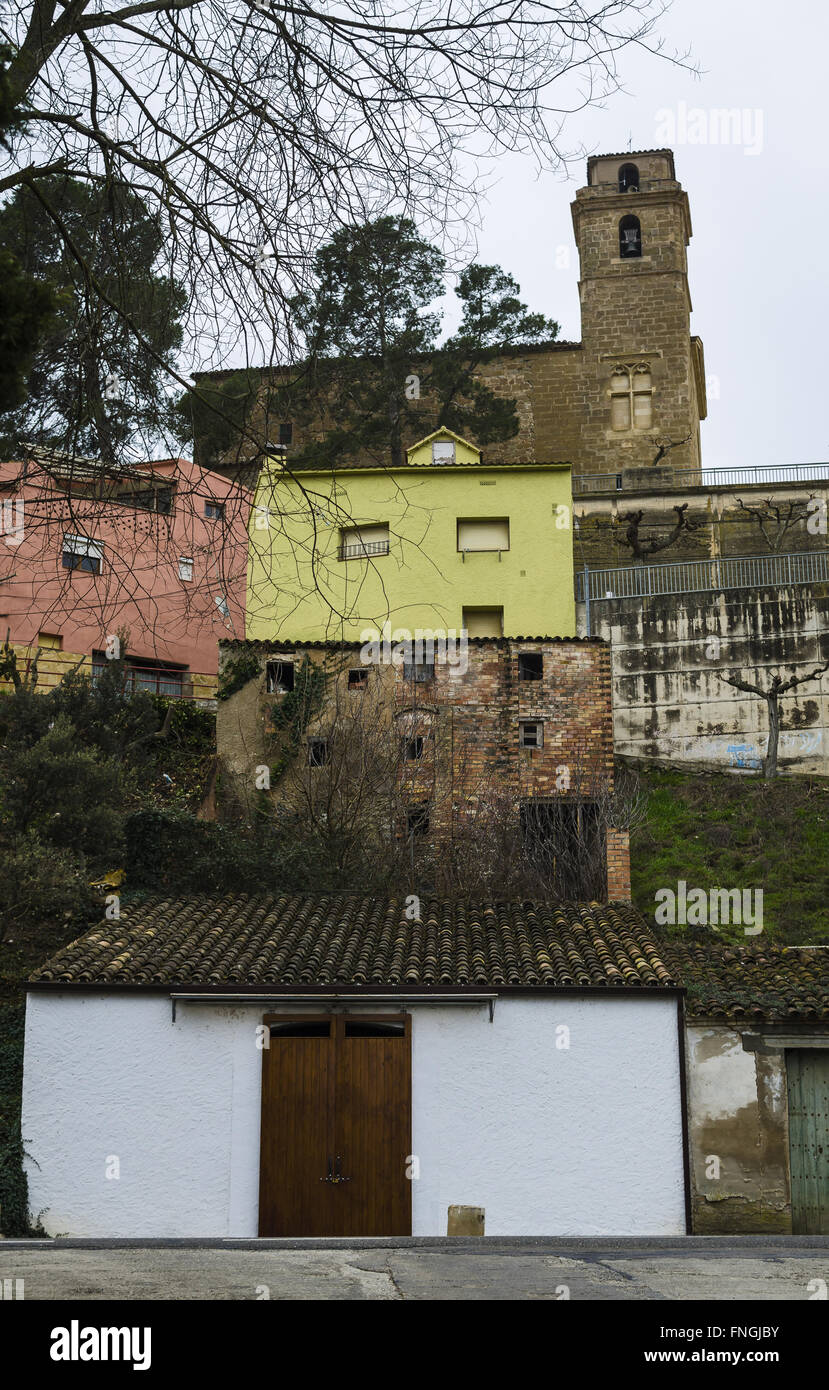 Ein nach unten Blick auf Häuser in Sentiu de Sió, Lleida Provinz, Katalonien, Spanien Stockfoto