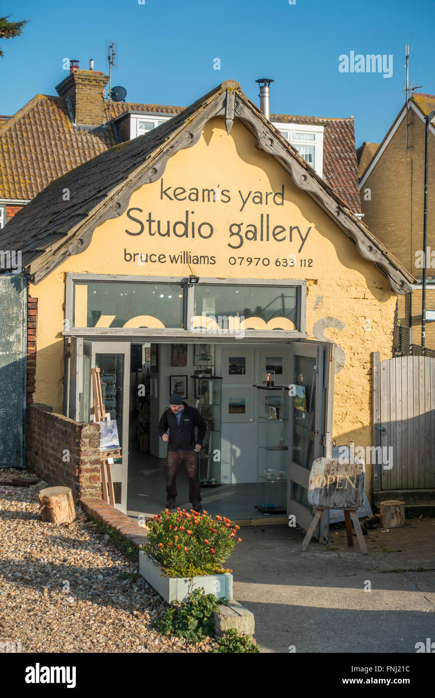Keam Yard Art Studio Galerie Whitstable Beach Whitstable Kent Stockfoto