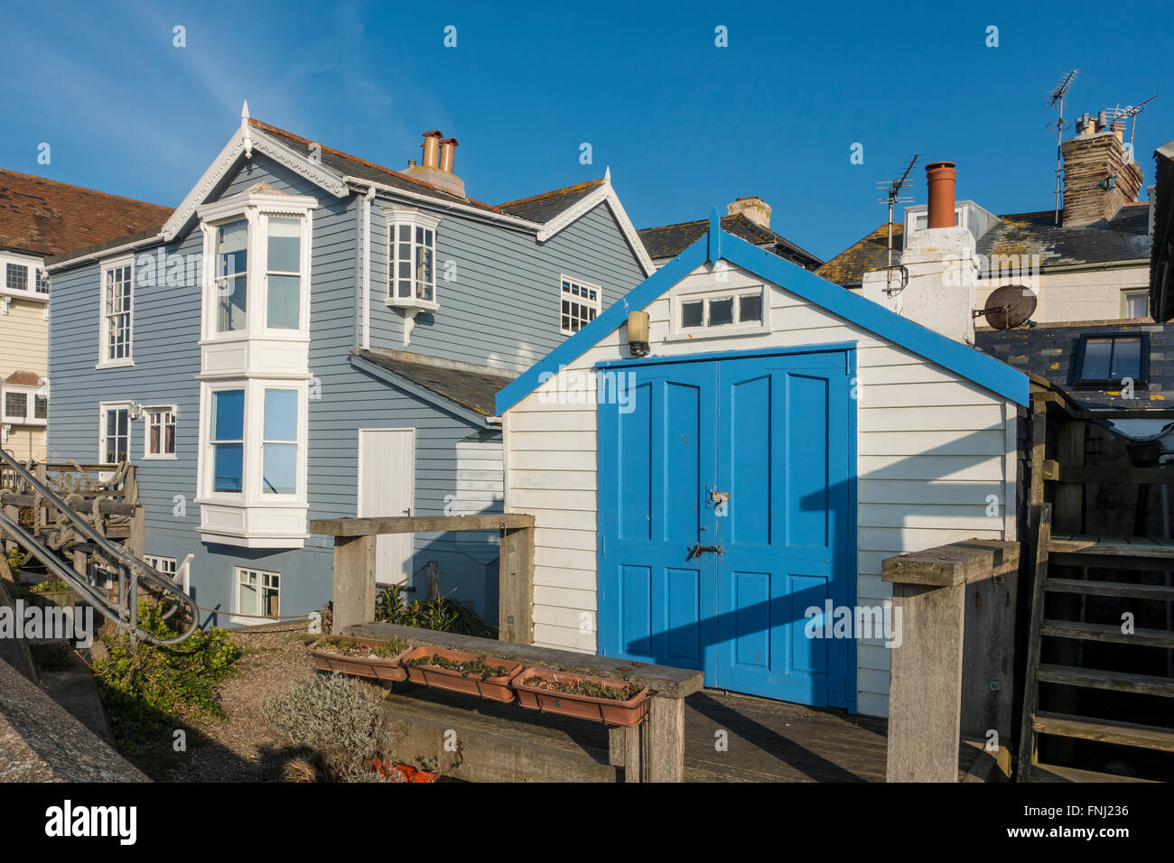 Direkt am Meer Strand Häuser Whitstable Whitstable Kent Stockfoto