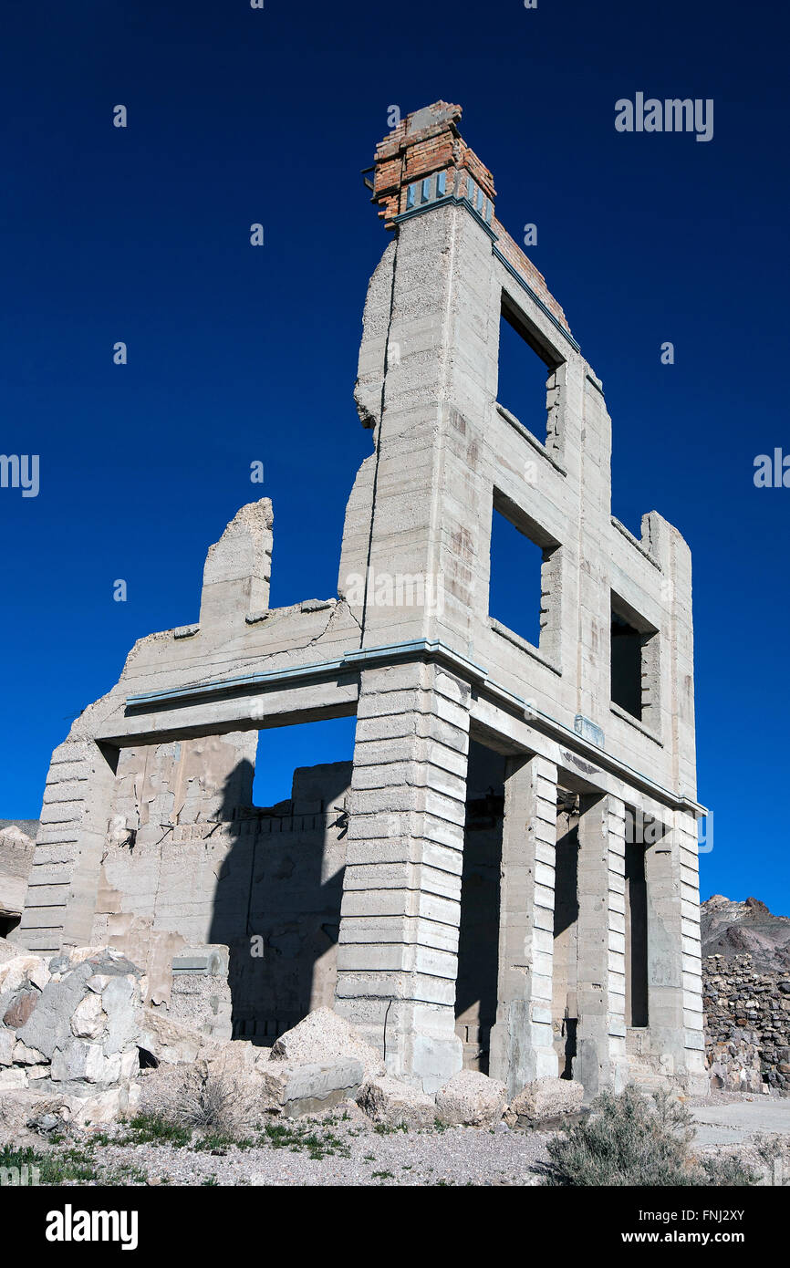 Cook Bankgebäude Ruinen, Rhyolite, Nevada, Vereinigte Staaten von Amerika Stockfoto