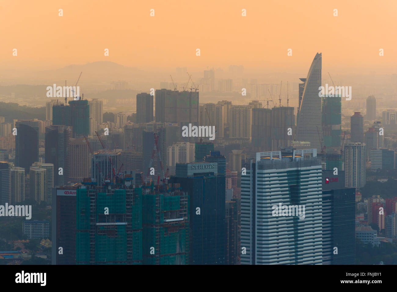 Kuala Lumpur Wolkenkratzer bei Sonnenuntergang, Malaysia Stockfoto