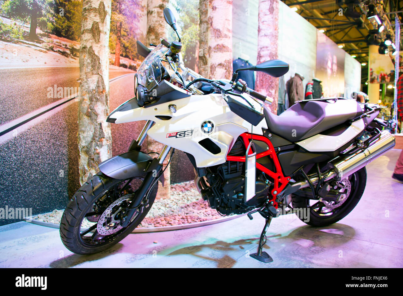 Kiew, Ukraine - März 13, 2016: BMW GS 700 Motorrad auf Motorrad Motor Show 2016 in Kiew, Ukraine. motobike ist die größte jährliche Motorrad zeigen in der Ukraine. Stockfoto