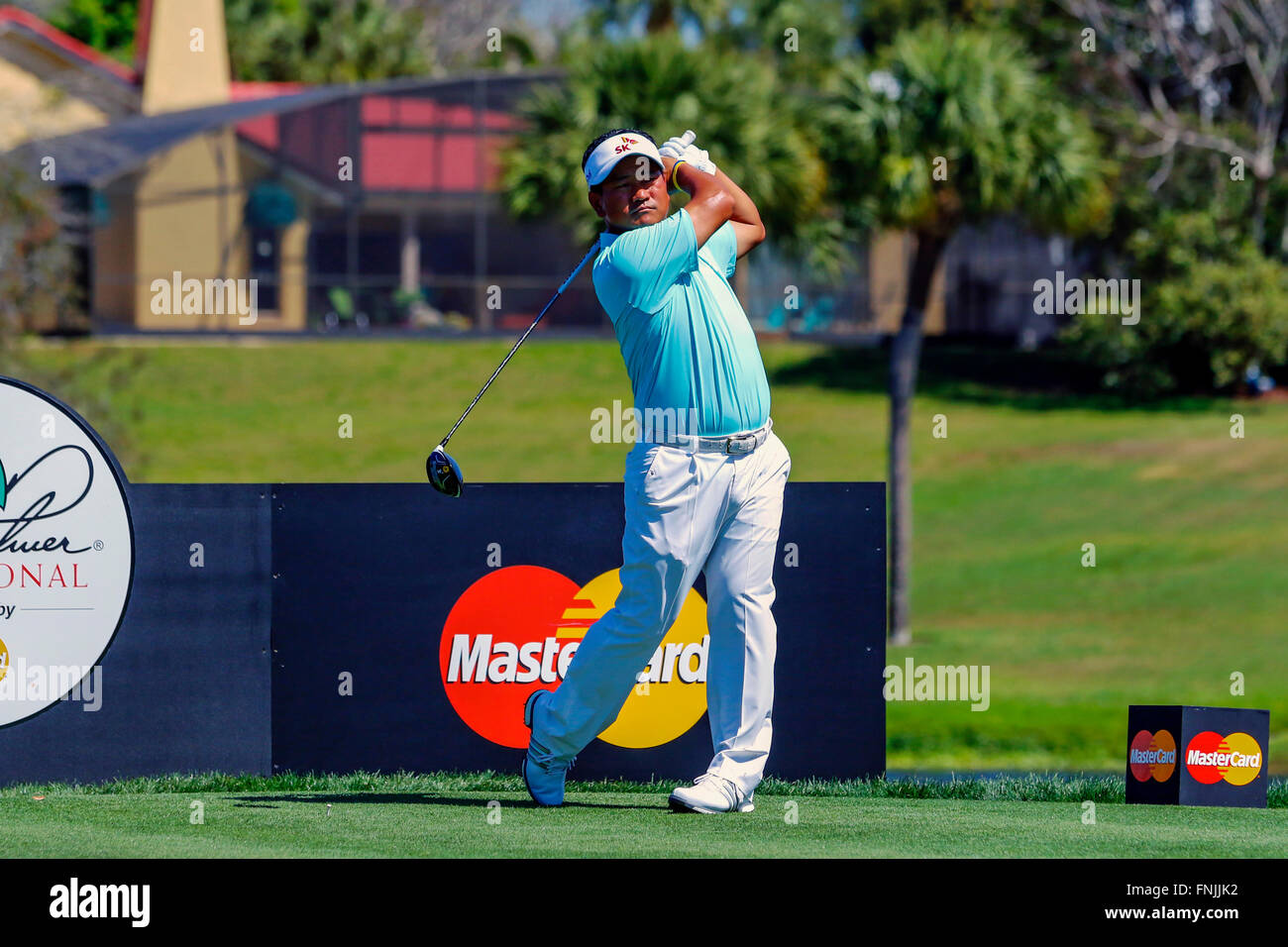 Orlando, Florida, USA. 15. März 2016. Tausende von Zuschauern erwies sich bei den Trainingstag von Bay Hill Invitational Golfturnier organisiert von Arnold Palmer. Die eingeladenen Experten gehören Jason Day, Chris Woods, Francesco Molinari, Mark Hubbard und KJ Choi. Bildnachweis: Findlay/Alamy Live-Nachrichten Stockfoto