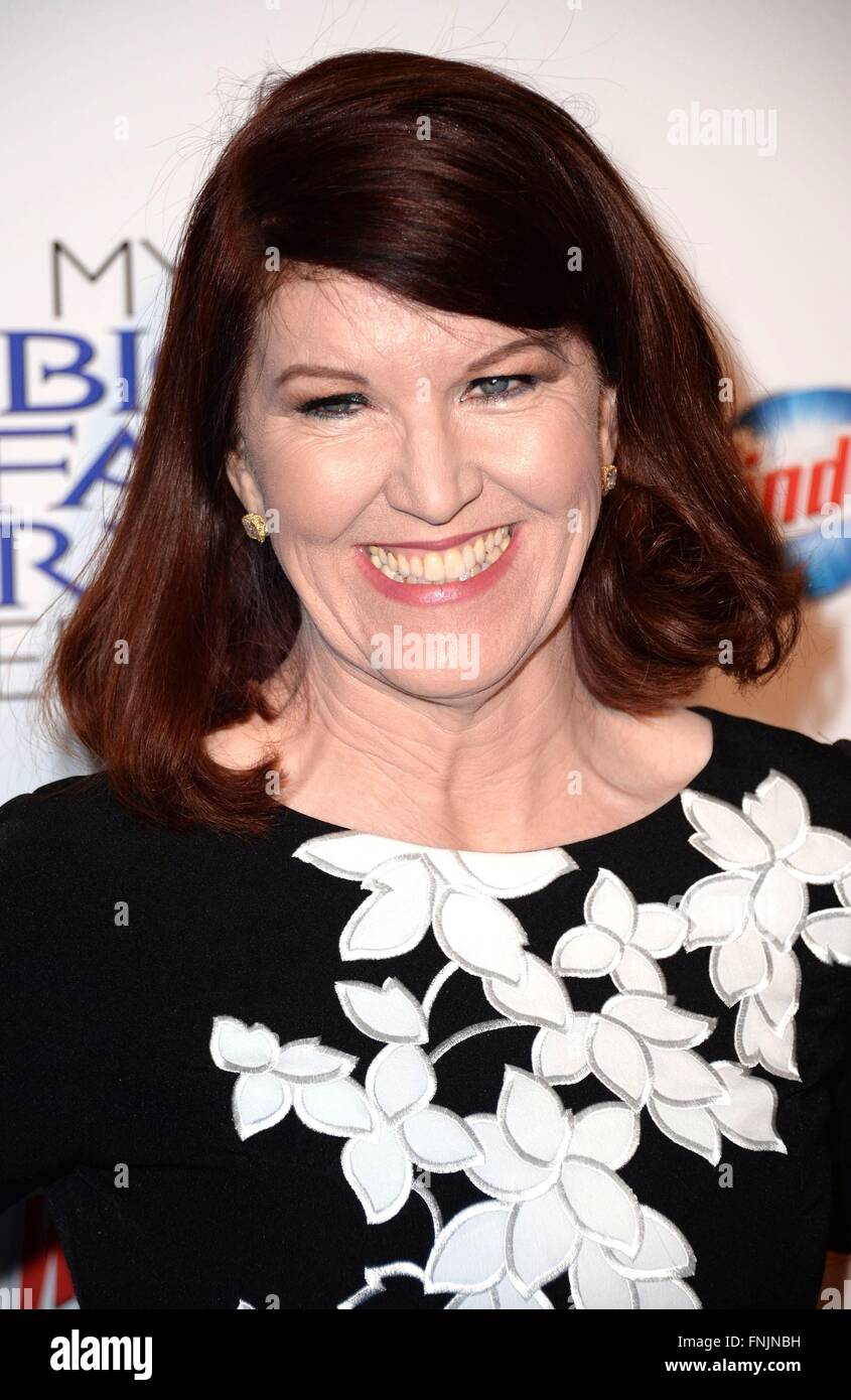 New York, NY, USA. 15. März 2016. Kate Flannery im Ankunftsbereich für AMC Loews Lincoln Sqaure, New York, NY, MY BIG FAT griechischen Hochzeit 2 Premiere 15. März 2016. Bildnachweis: Kristin Callahan/Everett Collection/Alamy Live-Nachrichten Stockfoto