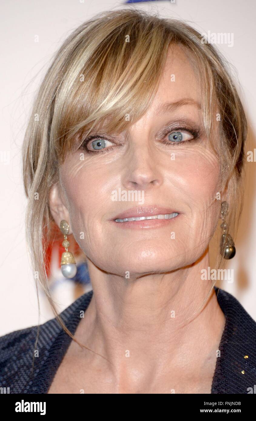 New York, NY, USA. 15. März 2016. Bo Derek im Ankunftsbereich für AMC Loews Lincoln Sqaure, New York, NY, MY BIG FAT griechischen Hochzeit 2 Premiere 15. März 2016. Bildnachweis: Kristin Callahan/Everett Collection/Alamy Live-Nachrichten Stockfoto