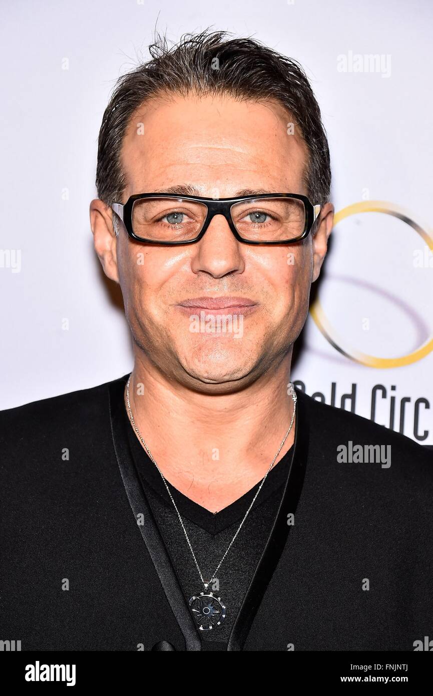 New York, NY, USA. 15. März 2016. Louis Mandylor im Ankunftsbereich für AMC Loews Lincoln Sqaure, New York, NY, MY BIG FAT griechischen Hochzeit 2 Premiere 15. März 2016. Bildnachweis: Steven Ferdman/Everett Collection/Alamy Live-Nachrichten Stockfoto