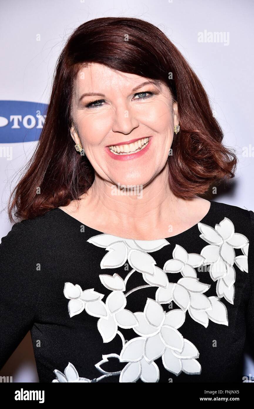 New York, NY, USA. 15. März 2016. Kate Flannery im Ankunftsbereich für AMC Loews Lincoln Sqaure, New York, NY, MY BIG FAT griechischen Hochzeit 2 Premiere 15. März 2016. Bildnachweis: Steven Ferdman/Everett Collection/Alamy Live-Nachrichten Stockfoto