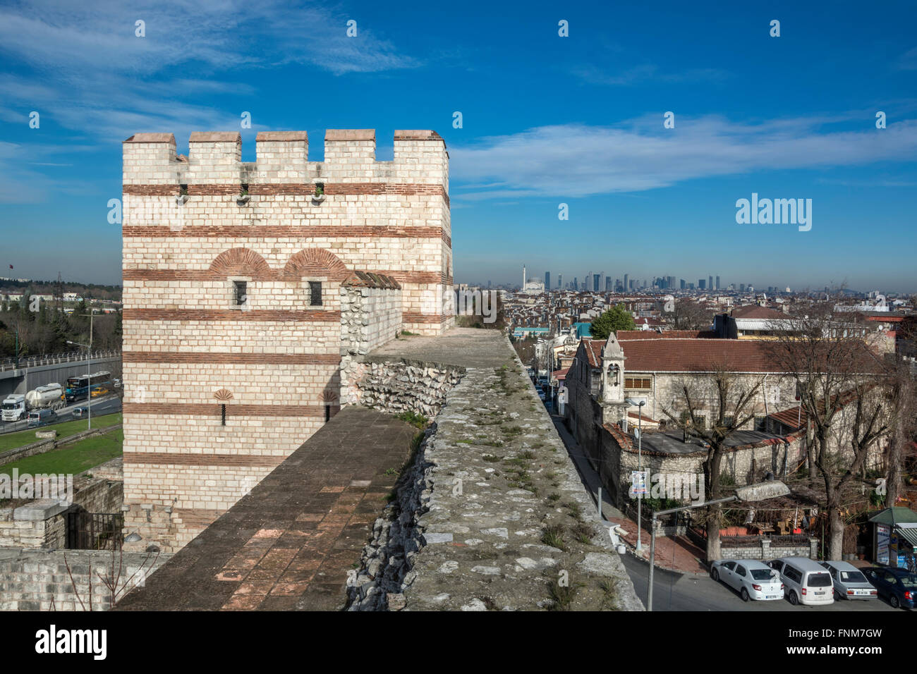 Stadtmauern von Konstantinopel in Istanbul, Türkei Stockfoto