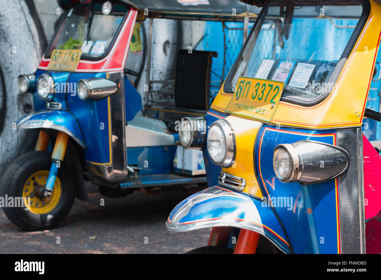 BANGKOK - MAR.13: Thai Tuk Tuk Taxi auf Rattanakosin Island von Bangkok auf MAR.13, 2016 in Bangkok, Thailand. Stockfoto