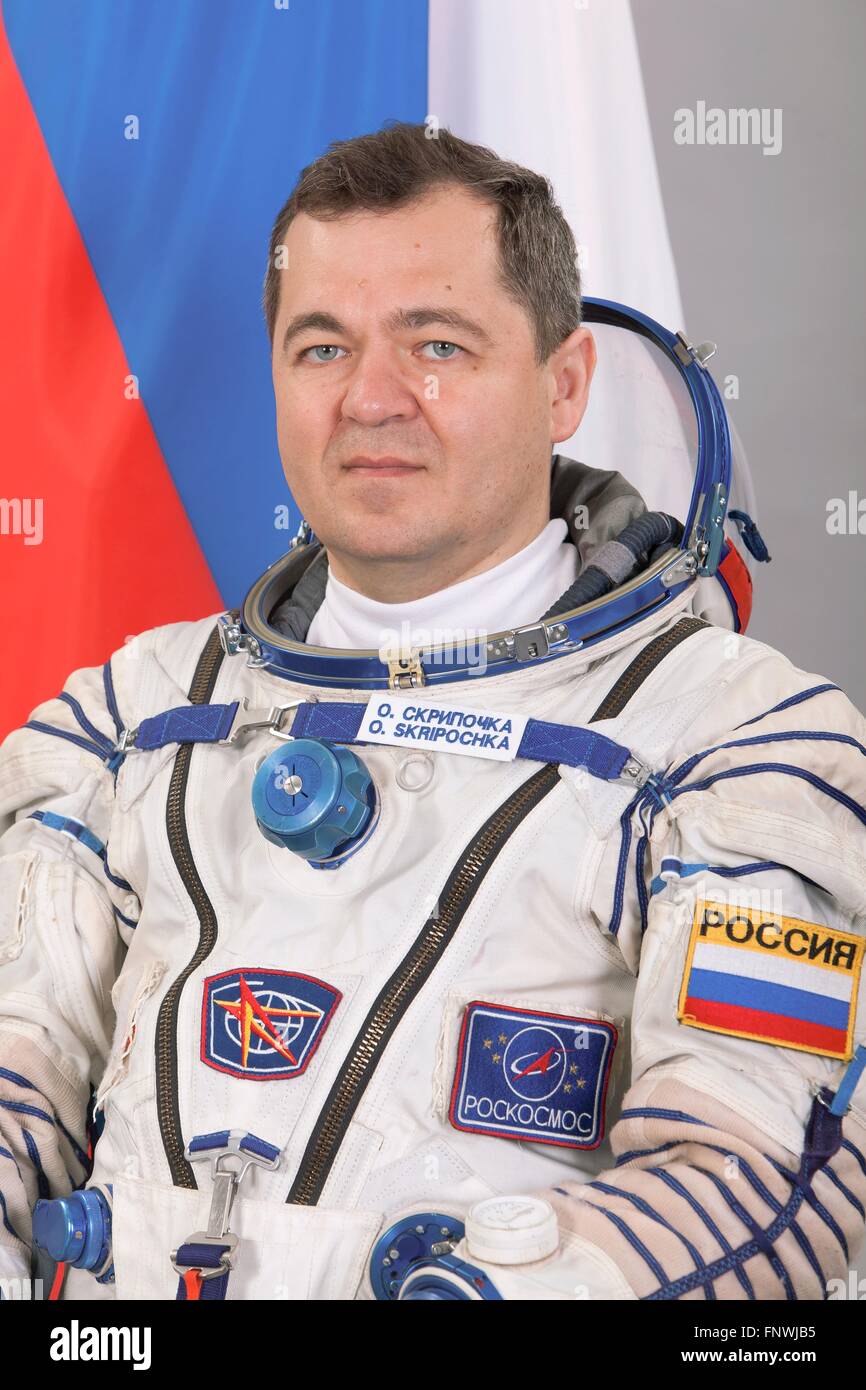Internationale Raumstation ISS-Expedition 47 russische Kosmonaut Oleg Skripochka offizielle Porträt in seinem Sokol-Anzug im Gagarin Kosmonauten Training Center 26. Mai 2015 in Star City, Russland. Stockfoto