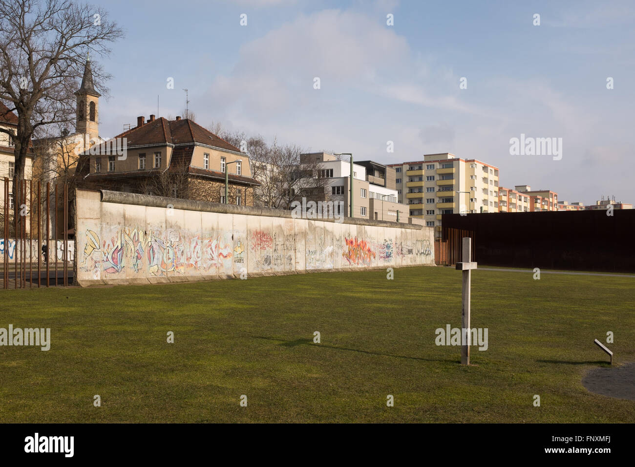 BERLIN, März 15: Die "Gedenkstatte Berliner Mauer" (Deutsch für Gedenkstätte Berliner Mauer) in Berlin-Mitte am 15. März 2016. Stockfoto