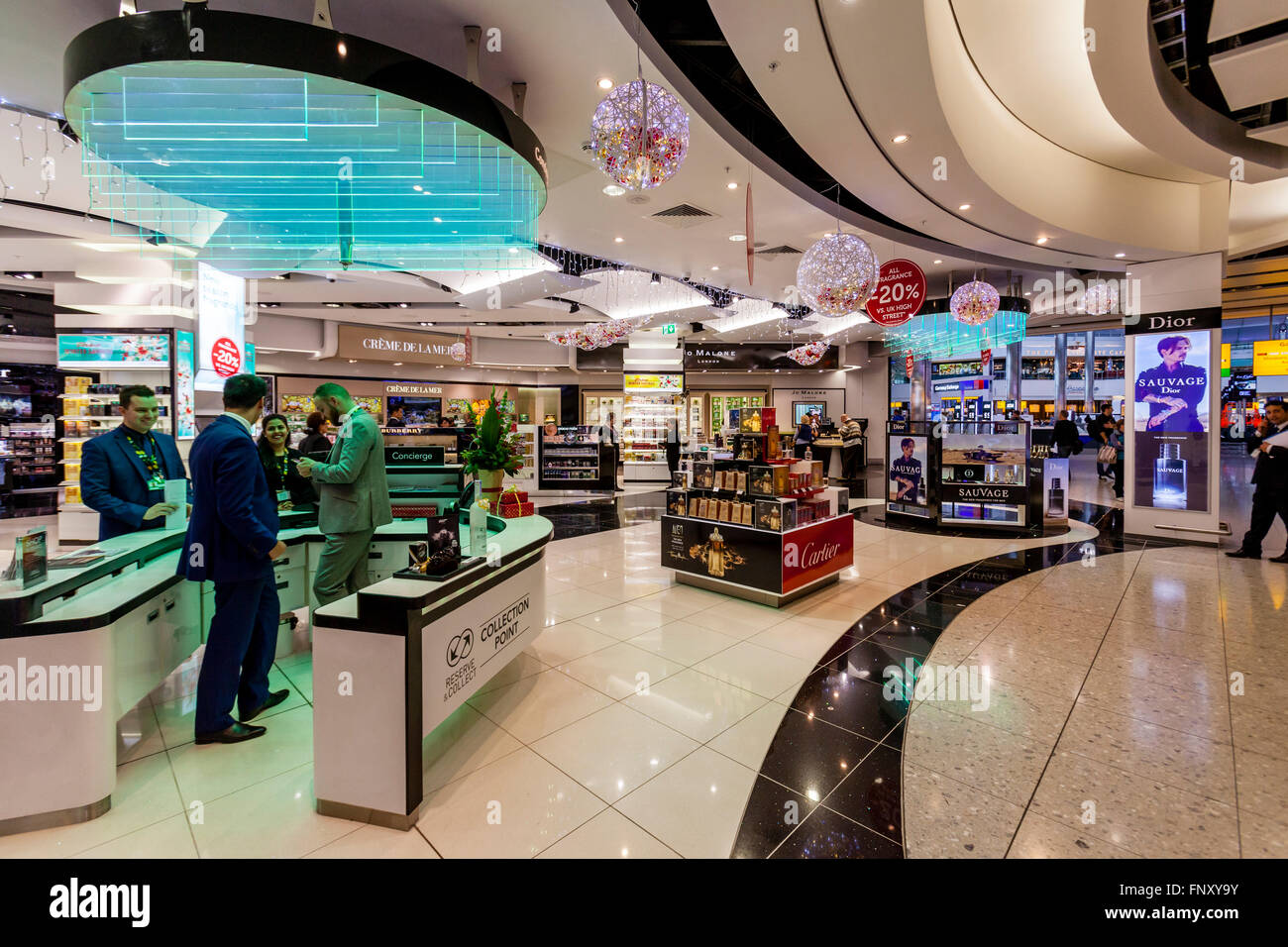 Duty Free Shopping, Heathrow Flughafen (Terminal 2) London, England Stockfoto