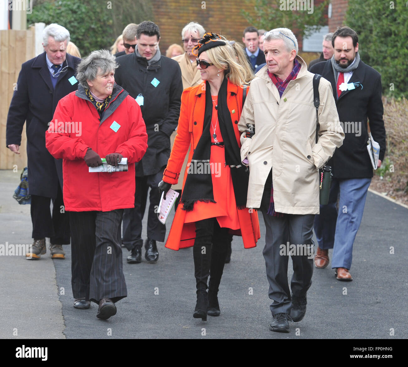 Cheltenham, Gloucestershire, UK. 16. März 2016. Ryan Air CEO Michael O'Leary gesehen am Ladies Day, The Festival, Cheltenham Racecourse, Cheltenham, Gloucestershire.UK Kredit: Jules Annan/Alamy Live News Stockfoto